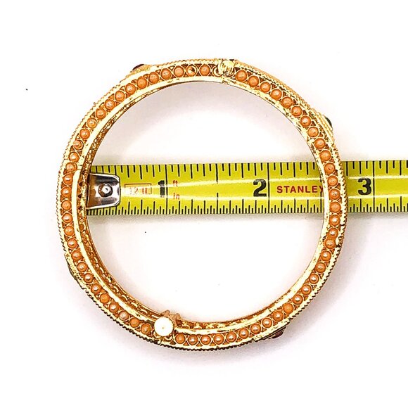 Set of 2 Vintage Gold Tone Filigree Hinged Bangle Bracelets - Picture 3 of 15